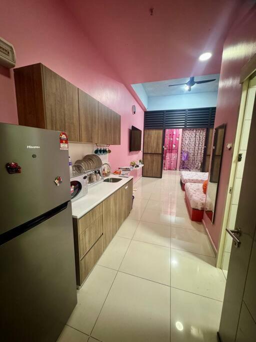 Hello Kitty Homestay - Cameron Highlands - Spacious Studio - Perfect For Families - Sleeps 4 And Baby ตานาห์ราตา ภายนอก รูปภาพ